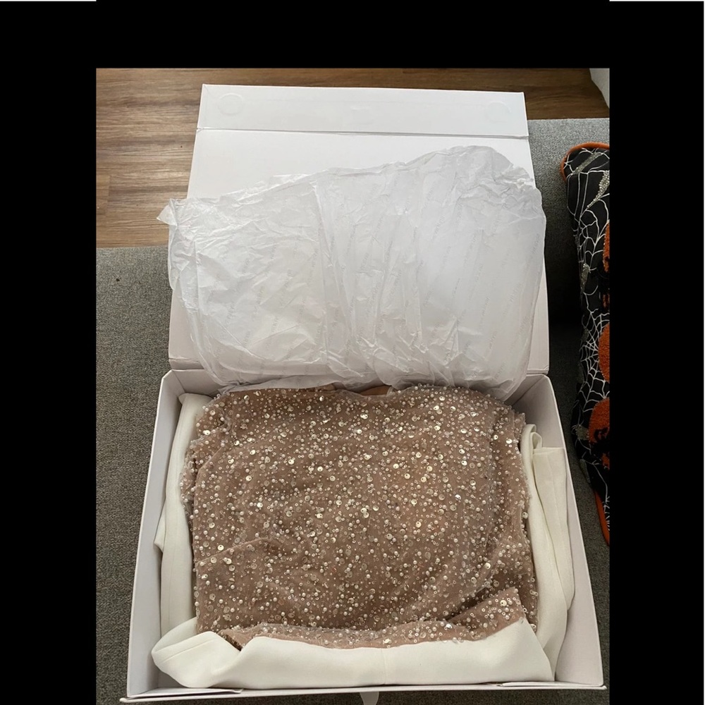 Nadine Merabi Authentic White Magnet Flap On Lead Empty Box Storage Contrast - Picture 10 of 10